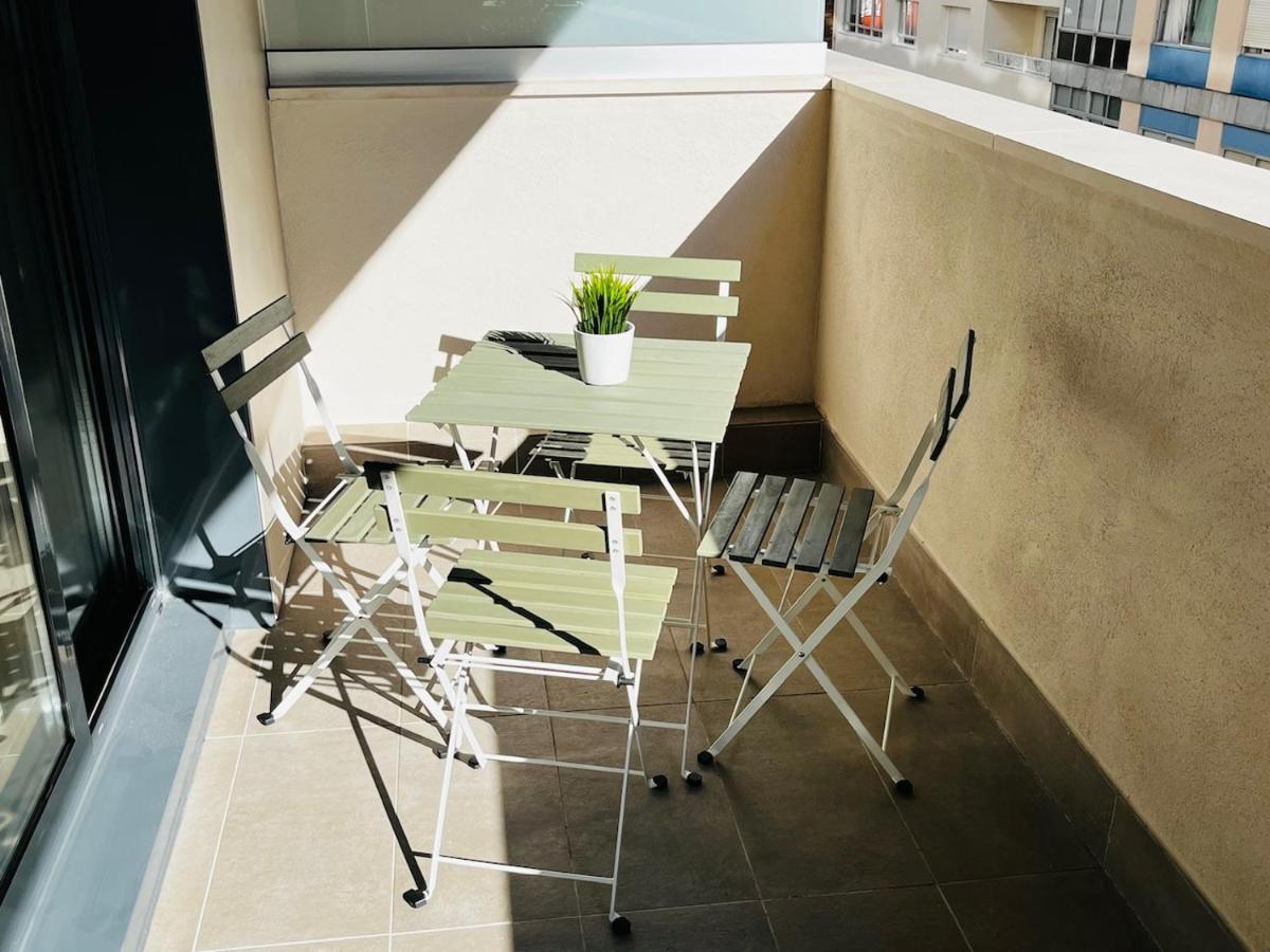 B&N Place Apartamento Nuevo! Parking Gratuito Vigo Extérieur photo
